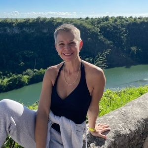 Meet your Posher, Janet-lynn